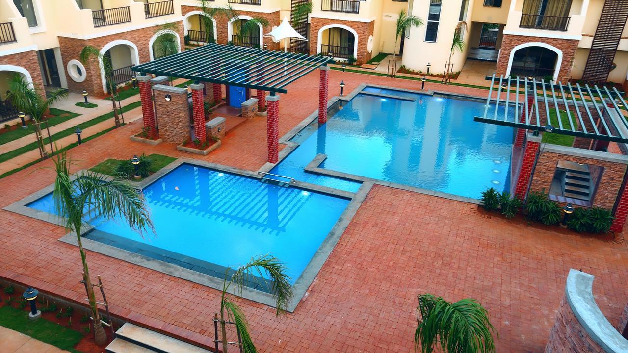 Grand Serenaa Hotel & Resorts, Auroville Exteriör bild
